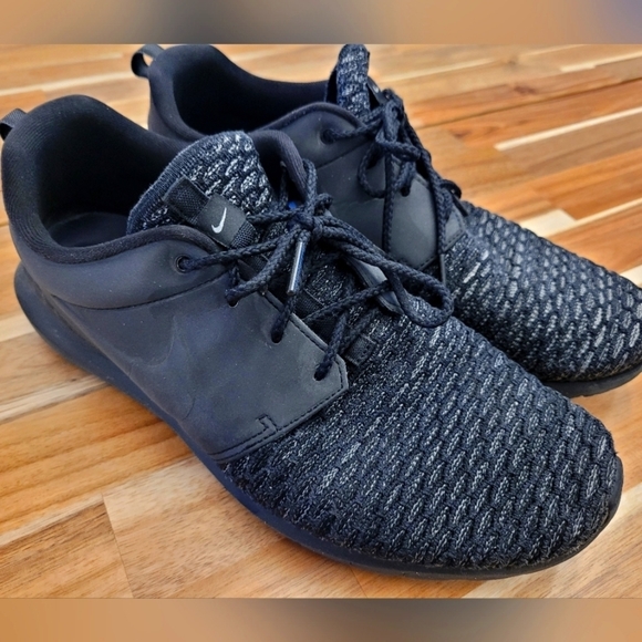 Nike Other - Nike Roshe NM Flyknit Premium -  Size 12